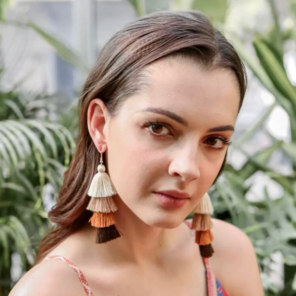 “Mi Amor” Boho Indie Cute Tassel Statement Earring - Picture 8 of 9